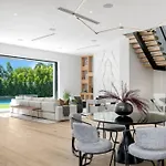 ৎ୭ Hollywood Sign View Manor Lux ৎ୭