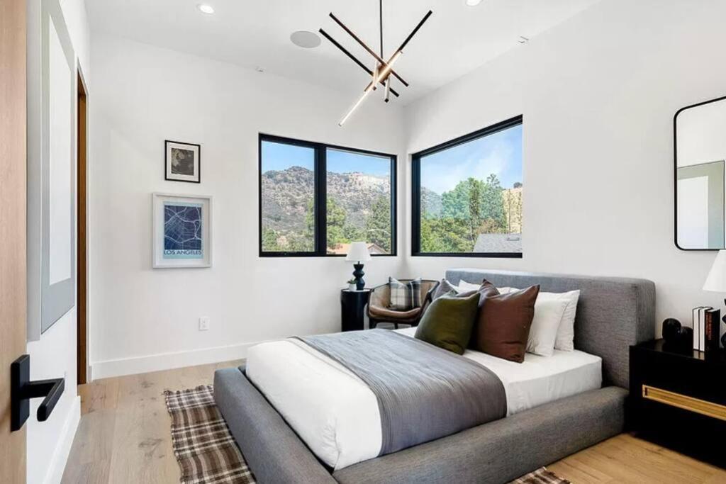 ৎ୭ Hollywood Sign View Manor Lux ৎ୭ Hébergement de vacances Los Angeles